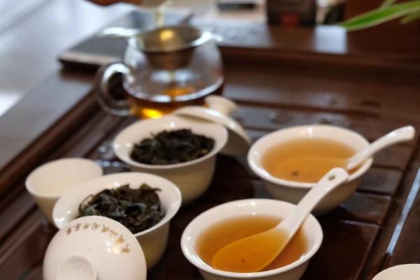 巖茶會上火嗎 哪些巖茶喝了會上火 巖茶會上火嗎 哪些巖茶喝了會上火