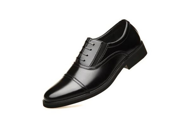 皮鞋破皮是質(zhì)量問(wèn)題嗎 皮鞋破皮了可以用指甲油嗎