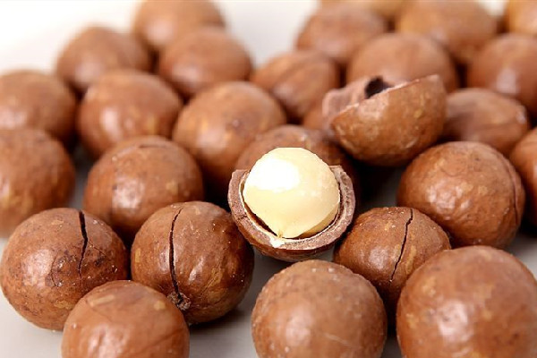 夏威夷果熱量高嗎 夏威夷果吃多少合適 夏威夷果熱量高嗎 夏威夷果吃多少合適