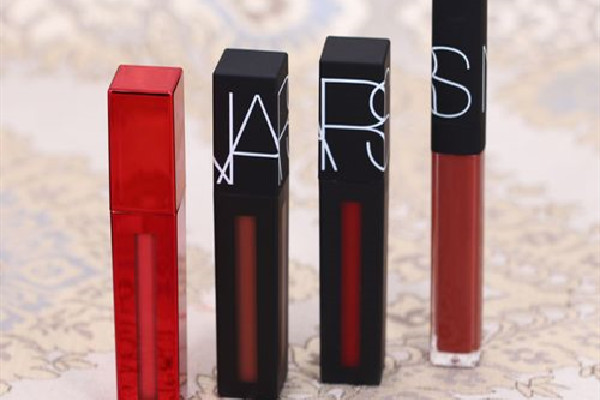 nars唇釉必入色號 nars唇釉怎么樣
