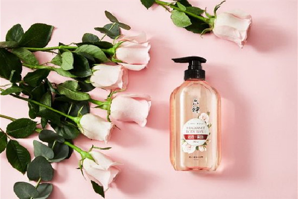 沐浴露會(huì)致癌是真的嗎 沐浴露有毒性嗎 沐浴露會(huì)致癌是真的嗎 沐浴露有毒性嗎