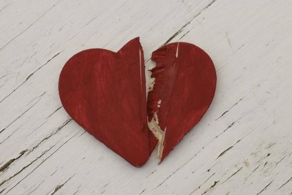 分手后女生不可能復(fù)合的表現(xiàn) 分手后誰先主動聯(lián)系 分手后女生不可能復(fù)合的表現(xiàn) 分手后誰先主動聯(lián)系