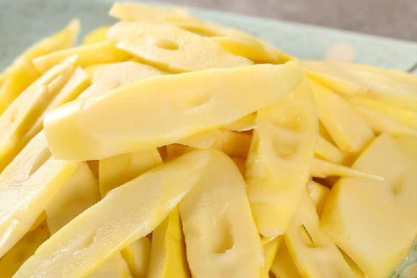 竹筍要焯水嗎 竹筍怎么做才好吃 竹筍要焯水嗎 竹筍怎么做才好吃