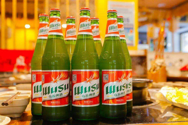 烏蘇啤酒為什么勁大 烏蘇啤酒的配料表 烏蘇啤酒為什么勁大 烏蘇啤酒的配料表