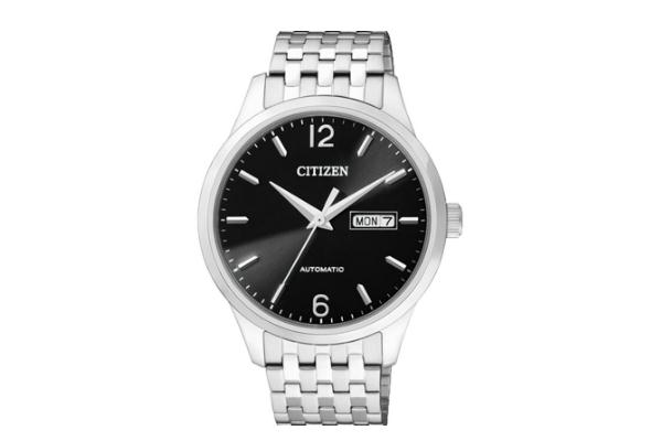 手表為什么戴在左手上 手表為什么不戴就停了 手表為什么戴在左手上 手表為什么不戴就停了