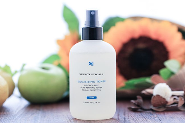 爽膚水是拍還是抹 爽膚水用手還是化妝棉 爽膚水是拍還是抹 爽膚水用手還是化妝棉