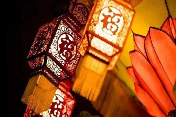 除夕什么時候發(fā)壓歲錢 除夕發(fā)壓歲錢的寓意 除夕什么時候發(fā)壓歲錢 除夕發(fā)壓歲錢的寓意