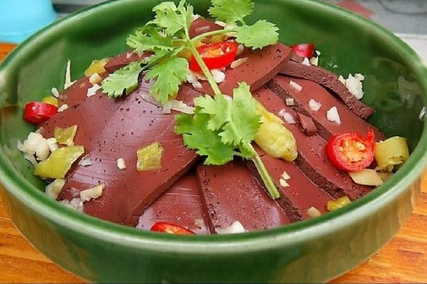 豬血可以隔夜吃嗎 豬血有病毒和細(xì)菌嗎 豬血可以隔夜吃嗎 豬血有病毒和細(xì)菌嗎