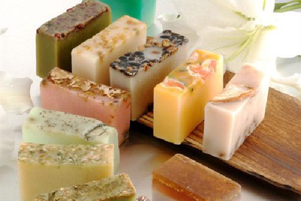 手工皂買回來可以直接用嗎 手工皂的使用方法 手工皂買回來可以直接用嗎 手工皂的使用方法