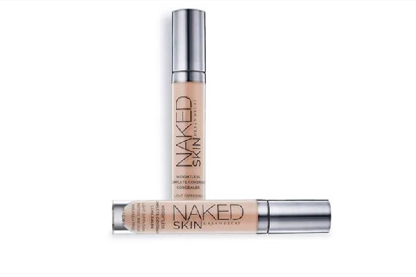 遮瑕液和粉底哪個先用 遮瑕液在化妝的哪個步驟