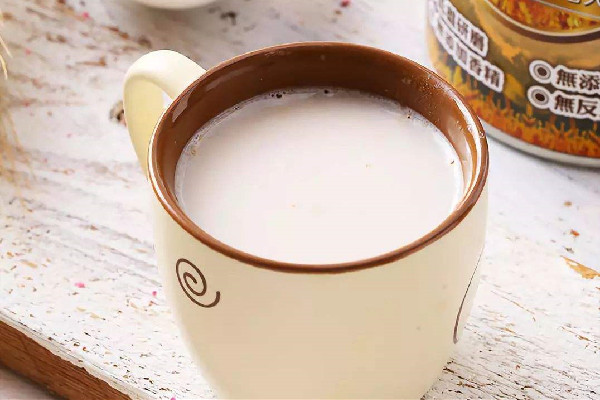 燕麥奶和牛奶哪個熱量高 燕麥奶適合減肥嗎 燕麥奶和牛奶哪個熱量高 燕麥奶適合減肥嗎
