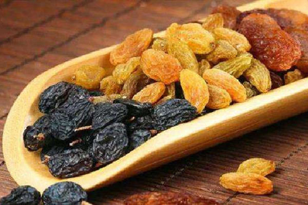 葡萄干會變質嗎 葡萄干發(fā)白是怎么回事