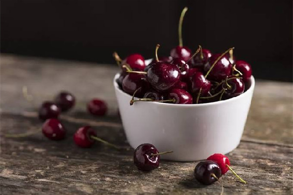 車?yán)遄佑悬c(diǎn)酸放幾天會(huì)變甜嗎 車?yán)遄釉趺纯春脡? alt=