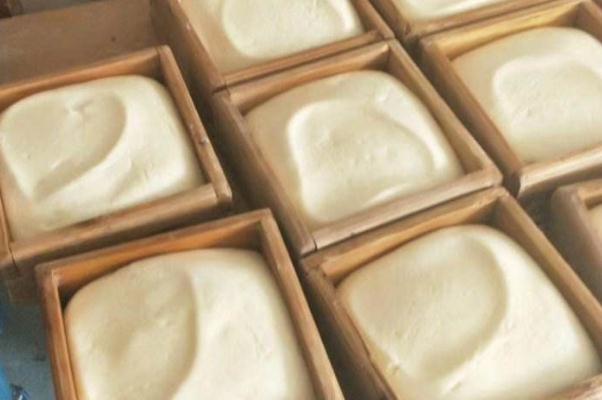 奶豆腐有營(yíng)養(yǎng)嗎 奶豆腐有點(diǎn)苦怎么回事