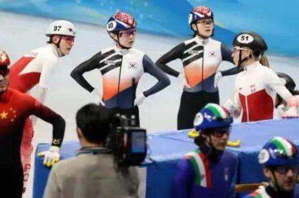 韓國(guó)速滑隊(duì)爆冷出局拒絕采訪 短道速滑是哪個(gè)國(guó)家發(fā)明的