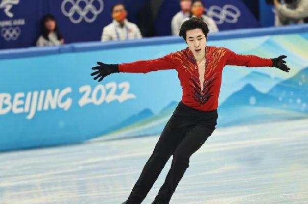 張桂梅校訓(xùn)和金博洋太搭了 金博洋神奇的主場體驗(yàn)