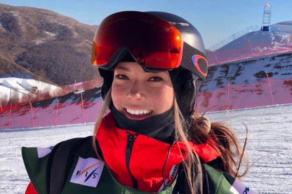 被谷愛(ài)凌歪頭wink可愛(ài)到了 谷愛(ài)凌57.28分 被谷愛(ài)凌歪頭wink可愛(ài)到了 谷愛(ài)凌57.28分