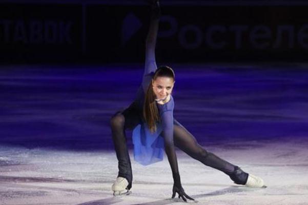 俄花滑選手瓦利耶娃獲準繼續(xù)參賽 花滑運動員高速轉圈后為什么不暈
