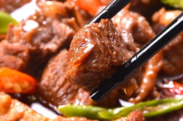 牛腩有什么營(yíng)養(yǎng)價(jià)值 牛腩和牛肉的區(qū)別 牛腩有什么營(yíng)養(yǎng)價(jià)值 牛腩和牛肉的區(qū)別