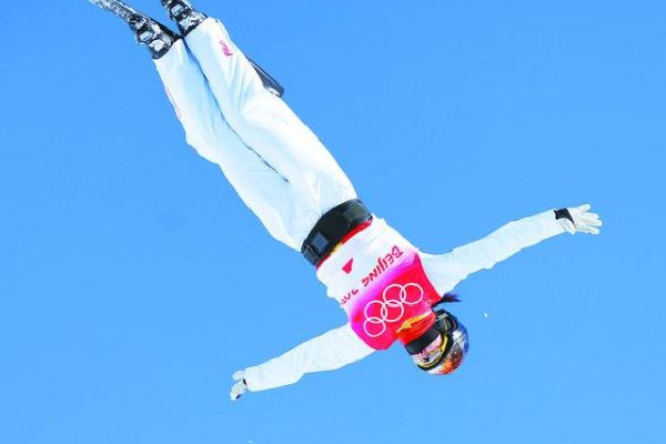 徐夢(mèng)桃奪金!中國金牌數(shù)平歷史之最 徐夢(mèng)桃名字是評(píng)書大師劉蘭芳取的