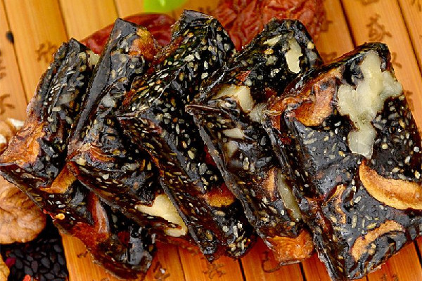 固元膏要熬多長(zhǎng)時(shí)間 固元膏要加水嗎