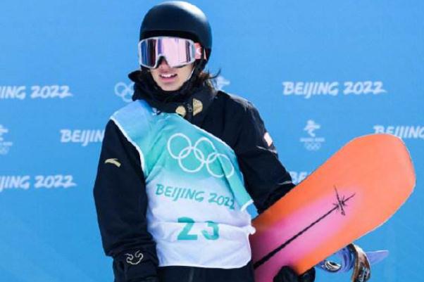 金牌！蘇翊鳴最好的18歲生日禮物 體育總局冬運(yùn)中心祝賀蘇翊鳴奪金