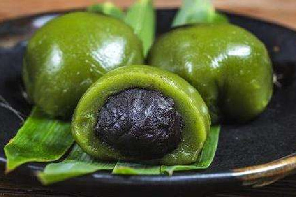 青團是什么節(jié)日吃的 青團是哪里的傳統(tǒng)食品