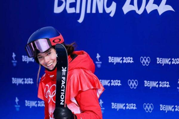 谷愛凌首輪93.25分 滑雪運(yùn)動(dòng)員夏天怎么訓(xùn)練 谷愛凌首輪93.25分 滑雪運(yùn)動(dòng)員夏天怎么訓(xùn)練