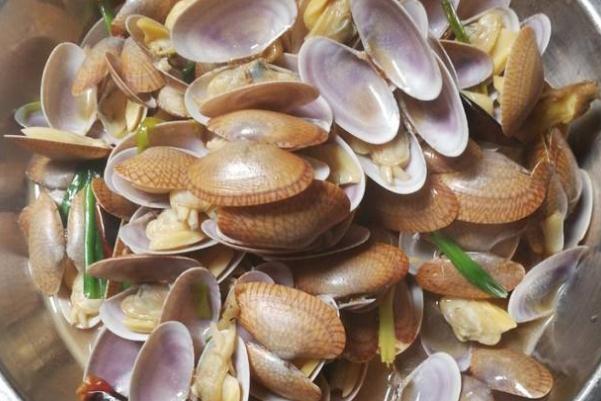 花甲的營養(yǎng)價值及功效 花甲肉怎么做好吃 花甲的營養(yǎng)價值及功效 花甲肉怎么做好吃