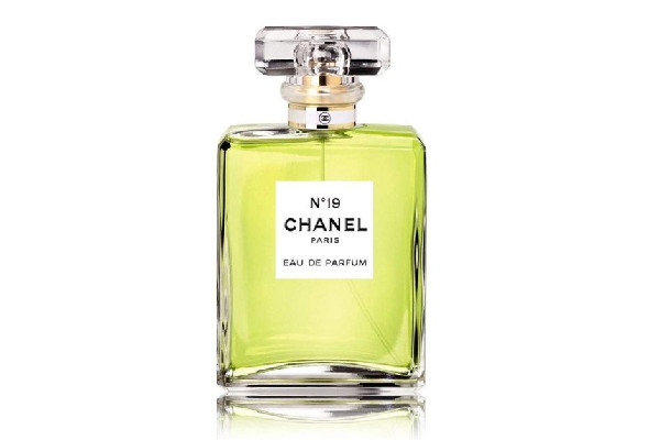 香奈兒香水可以持久多長(zhǎng)時(shí)間 香奈兒香水噴頭怎么打開(kāi)