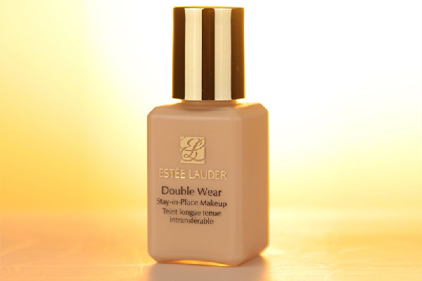 雅詩蘭黛dw粉底液色號(hào)怎么選 雅詩蘭黛dw粉底液適合什么皮膚