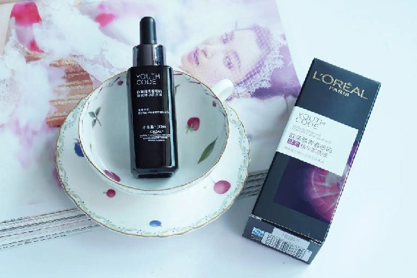 肌底液和精華水先用哪一個 肌底液的正確使用方法