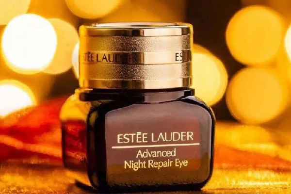 雅詩蘭黛小棕瓶眼霜可以去黑眼圈嗎 雅詩蘭黛小棕瓶眼霜的正確使用方法 雅詩蘭黛小棕瓶眼霜可以去黑眼圈嗎 雅詩蘭黛小棕瓶眼霜的正確使用方法