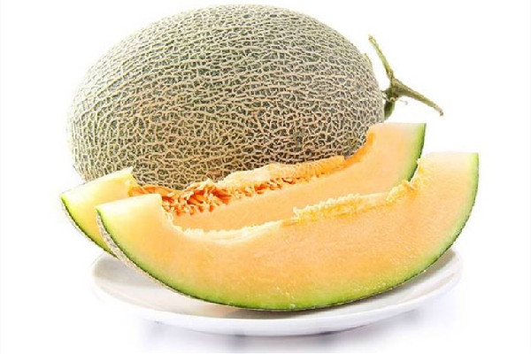 哈密瓜什么季節(jié)吃比較好 哈密瓜買(mǎi)什么樣的好吃