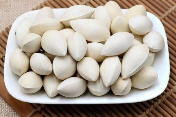 白果發(fā)苦能吃嗎 白果苦味怎么去掉 白果發(fā)苦能吃嗎 白果苦味怎么去掉