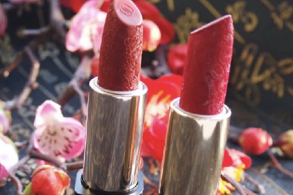 花西子口紅要放冰箱嗎 花西子口紅會(huì)不會(huì)化