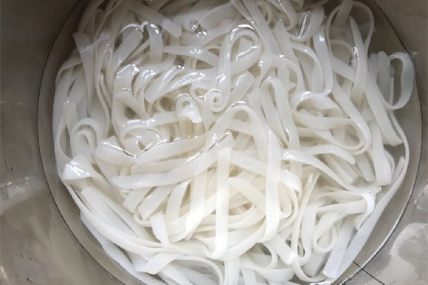 河粉的熱量高嗎 河粉適合減肥吃嗎 河粉的熱量高嗎 河粉適合減肥吃嗎