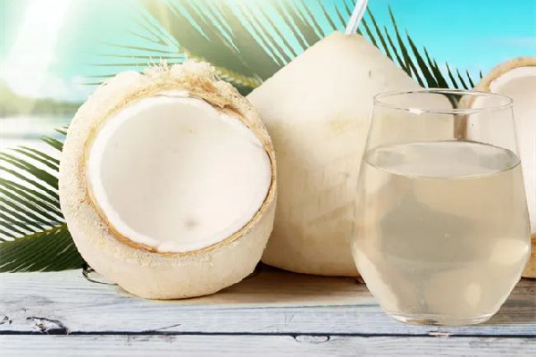 椰青保質(zhì)期多長(zhǎng)時(shí)間 椰青可以常溫存放嗎 椰青保質(zhì)期多長(zhǎng)時(shí)間 椰青可以常溫存放嗎