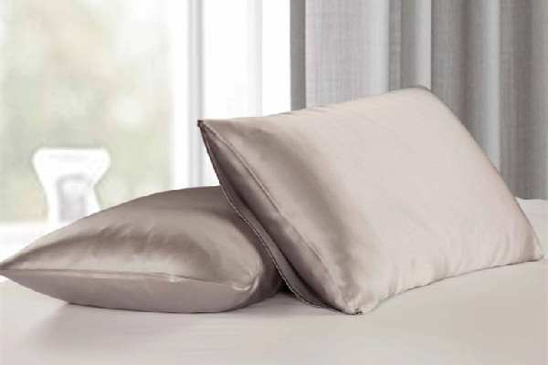 枕頭有螨蟲怎么去除 枕頭有螨蟲會(huì)導(dǎo)致頭癢嗎