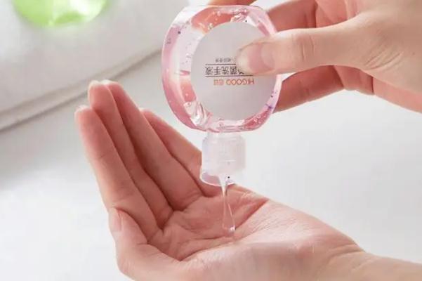 免洗洗手液是否含酒精 免洗洗手液要洗多久 免洗洗手液是否含酒精 免洗洗手液要洗多久