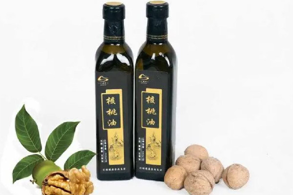 核桃油怎么吃最有營(yíng)養(yǎng) 核桃油吃多久會(huì)有效 核桃油怎么吃最有營(yíng)養(yǎng) 核桃油吃多久會(huì)有效