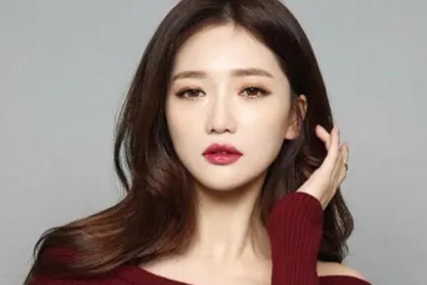 豐下巴會不會產(chǎn)生木偶紋 豐下巴會不會臉部下垂 豐下巴會不會產(chǎn)生木偶紋 豐下巴會不會臉部下垂