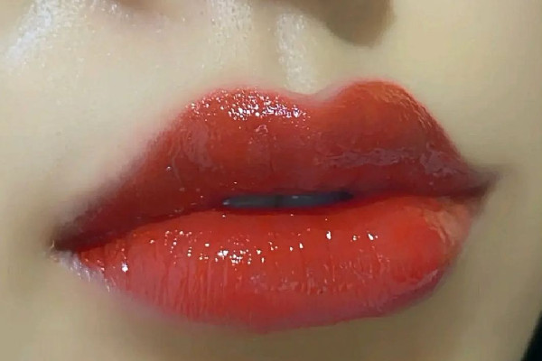 漂唇是什么意思 漂唇是怎么操作的 漂唇是什么意思 漂唇是怎么操作的