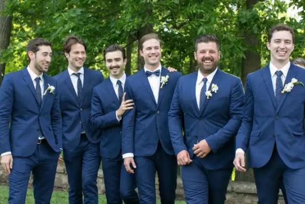 伴郎會(huì)收到紅包嗎 做伴郎沒收到紅包正常嗎