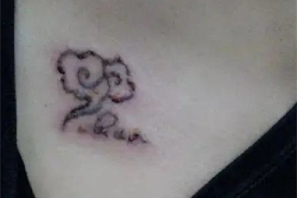 洗紋身會不會很疼 洗紋身什么感覺 洗紋身會不會很疼 洗紋身什么感覺