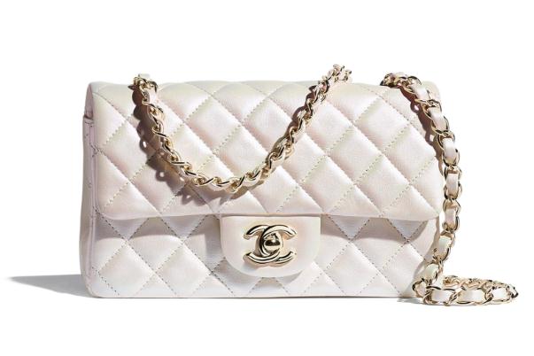 2022包包流行趨勢分析 水桶包過時(shí)了