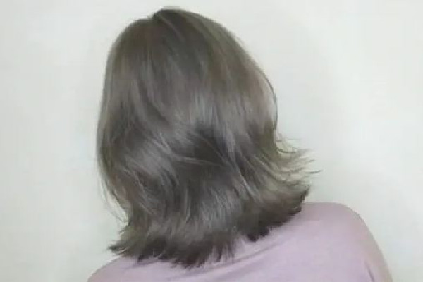 漂發(fā)的傷害是永久性的嗎 漂發(fā)后怎么恢復發(fā)質