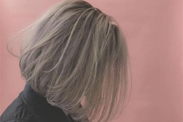 漂發(fā)的傷害是永久性的嗎 漂發(fā)后怎么恢復發(fā)質