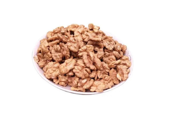 核桃肉煲湯有營養(yǎng)嗎 核桃肉煲湯的做法 核桃肉煲湯有營養(yǎng)嗎 核桃肉煲湯的做法