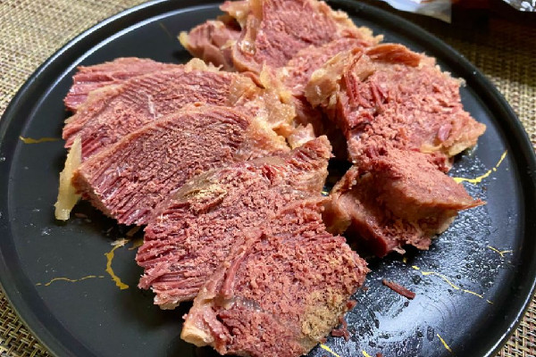 鹵牛肉有營養(yǎng)還是新鮮牛肉有營養(yǎng) 鹵牛肉的營養(yǎng)價值和功效 鹵牛肉有營養(yǎng)還是新鮮牛肉有營養(yǎng) 鹵牛肉的營養(yǎng)價值和功效